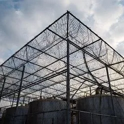  Грузовая защитная сетка